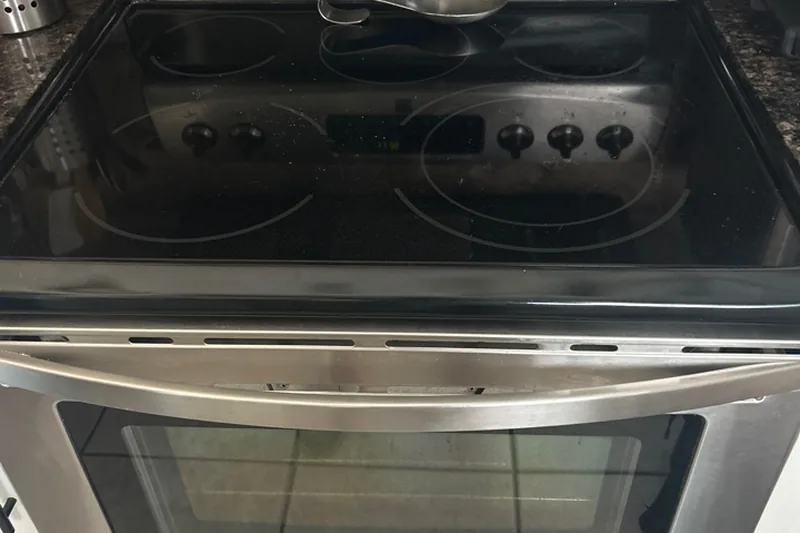 Cupertino, CA range and oven repair - ceramic glass cooktop, convection element, and precision temperature sensor calibration